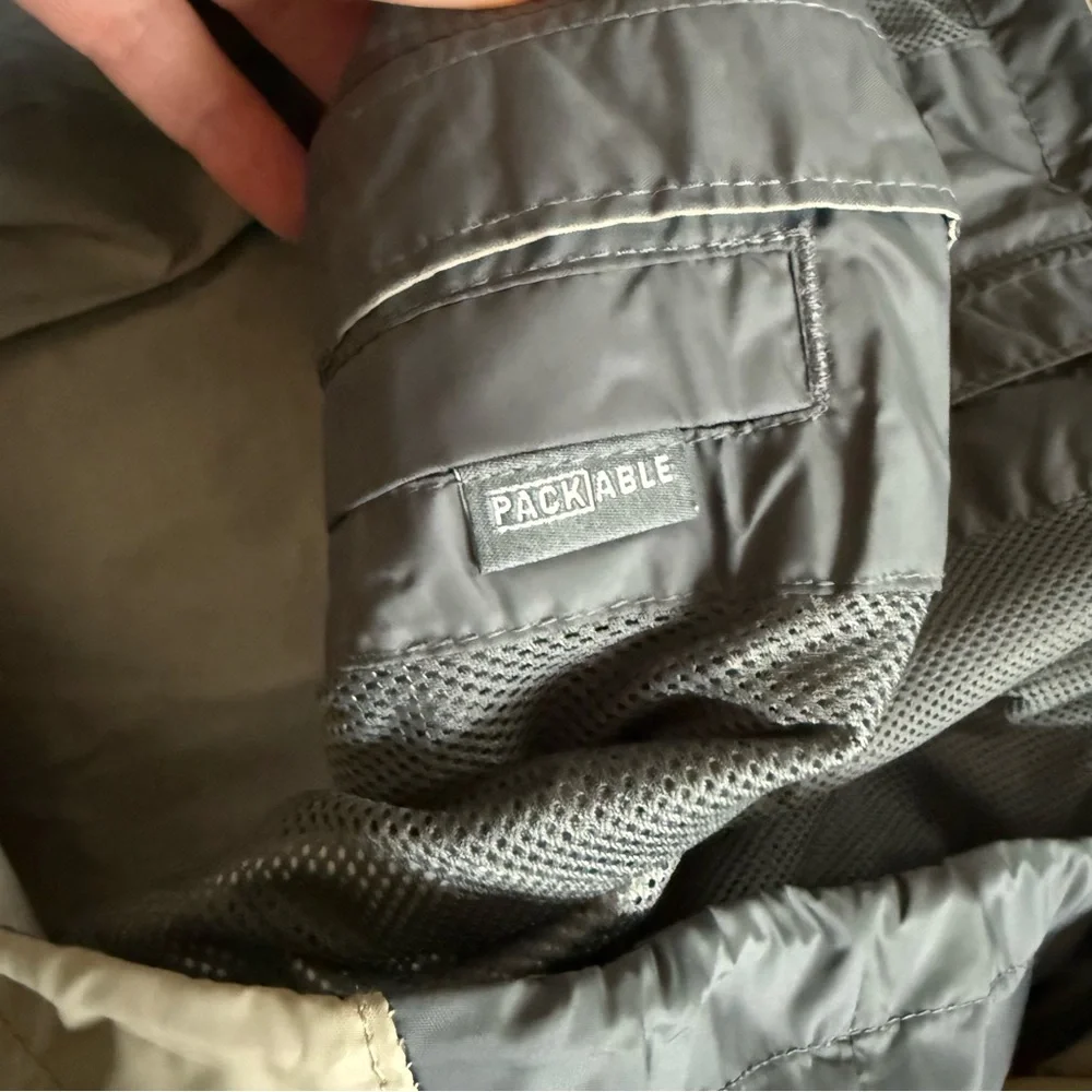 Columbia Packable Jacket Men‎ Large Tan Gray Lightweight Windbreaker Hood Coat